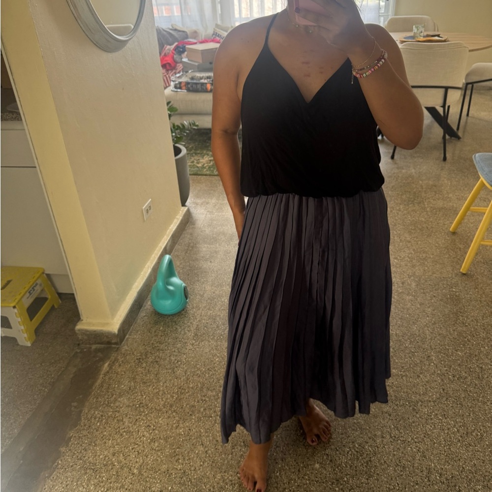 LOFT Black and Gray Pleated Midi Dress